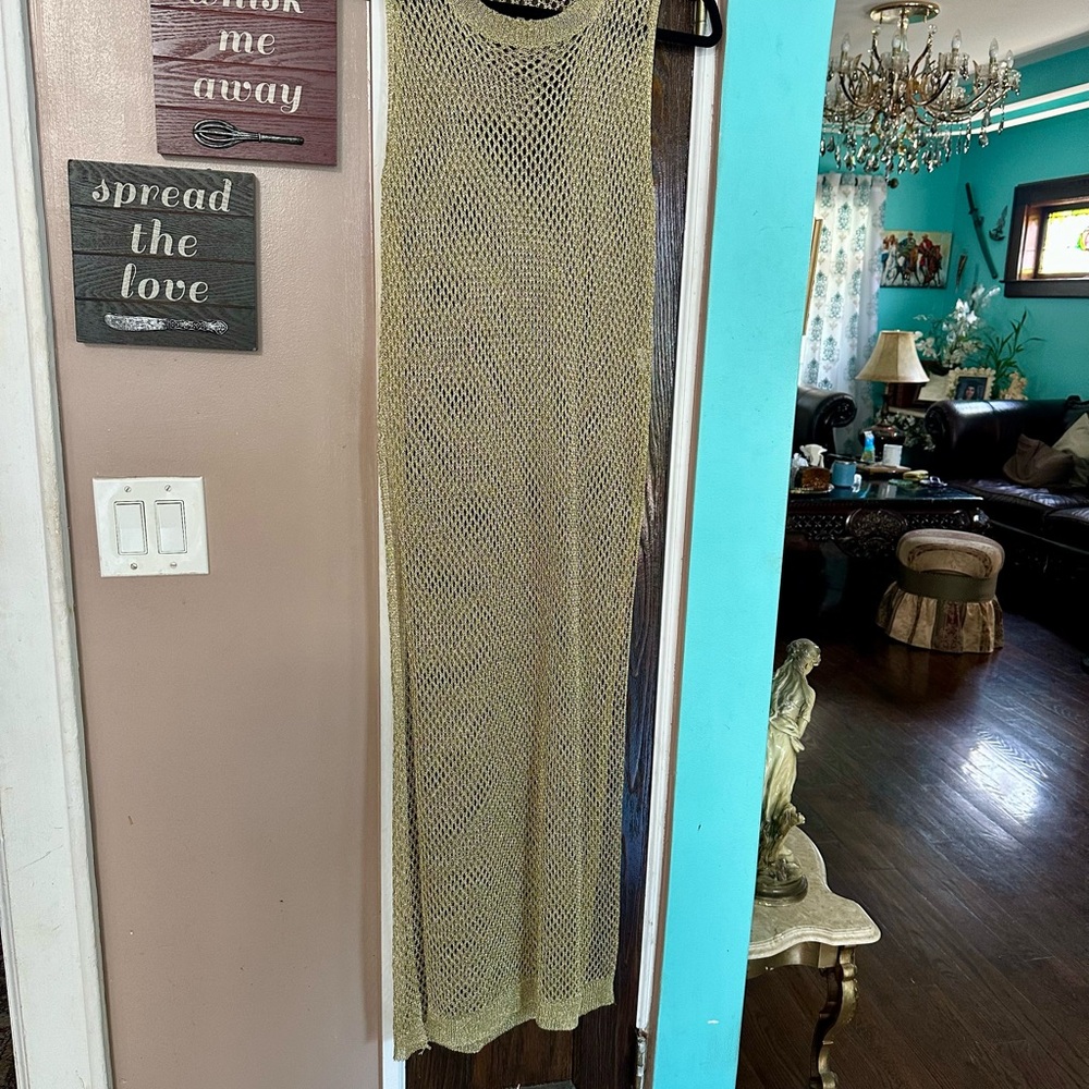 Chic Sleeveless Knit Maxi Dress